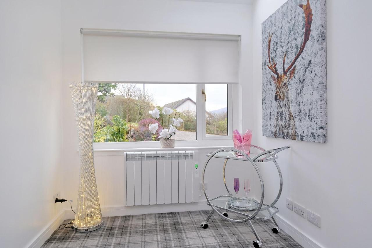 Contemporary Highland House Close To Town And Ben Nevis Fort William Buitenkant foto